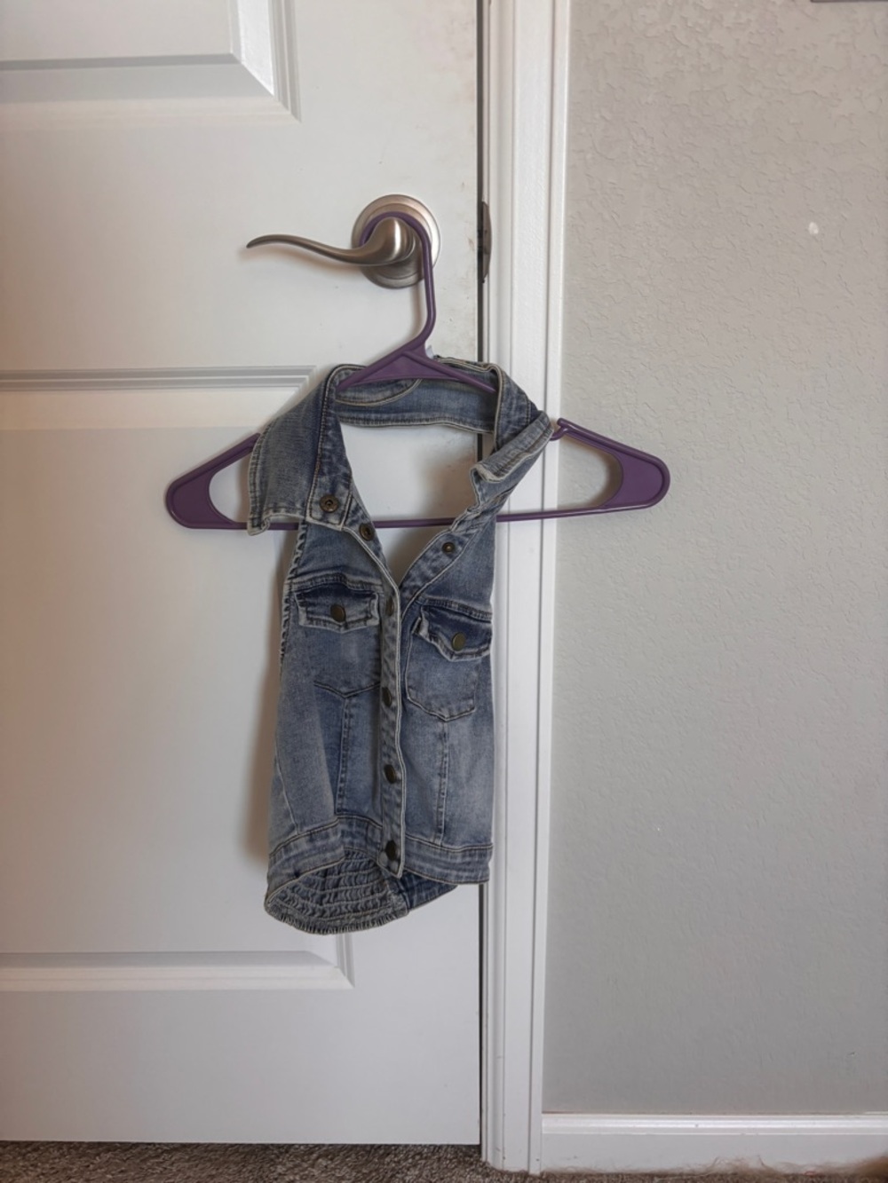 Fashion Nova Woman’s  Light Blue Denim Vest Jacket -  Size XS